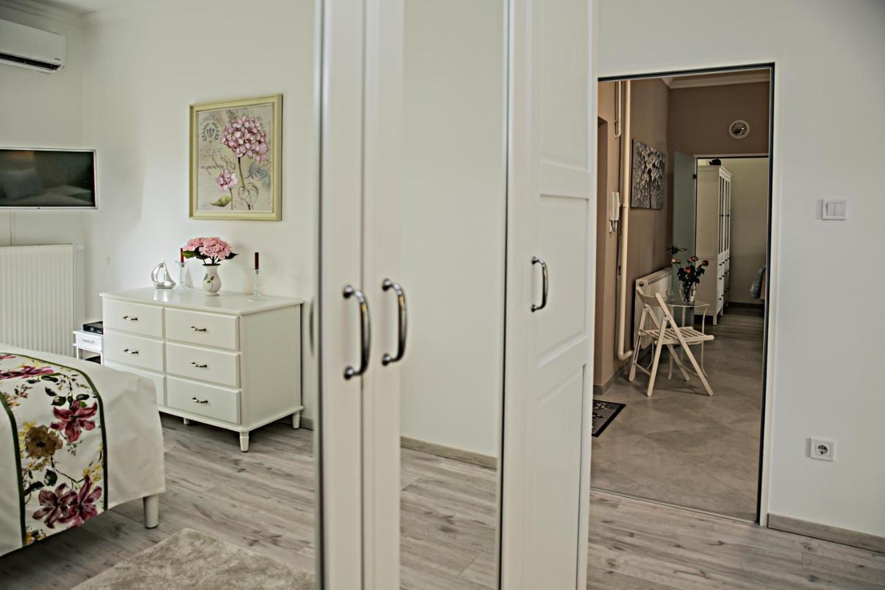 Tiare Lux Apartment Szeged Luaran gambar