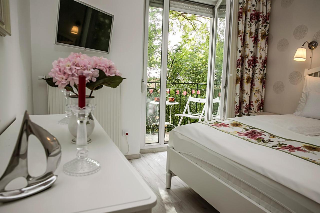 Tiare Lux Apartment Szeged Luaran gambar